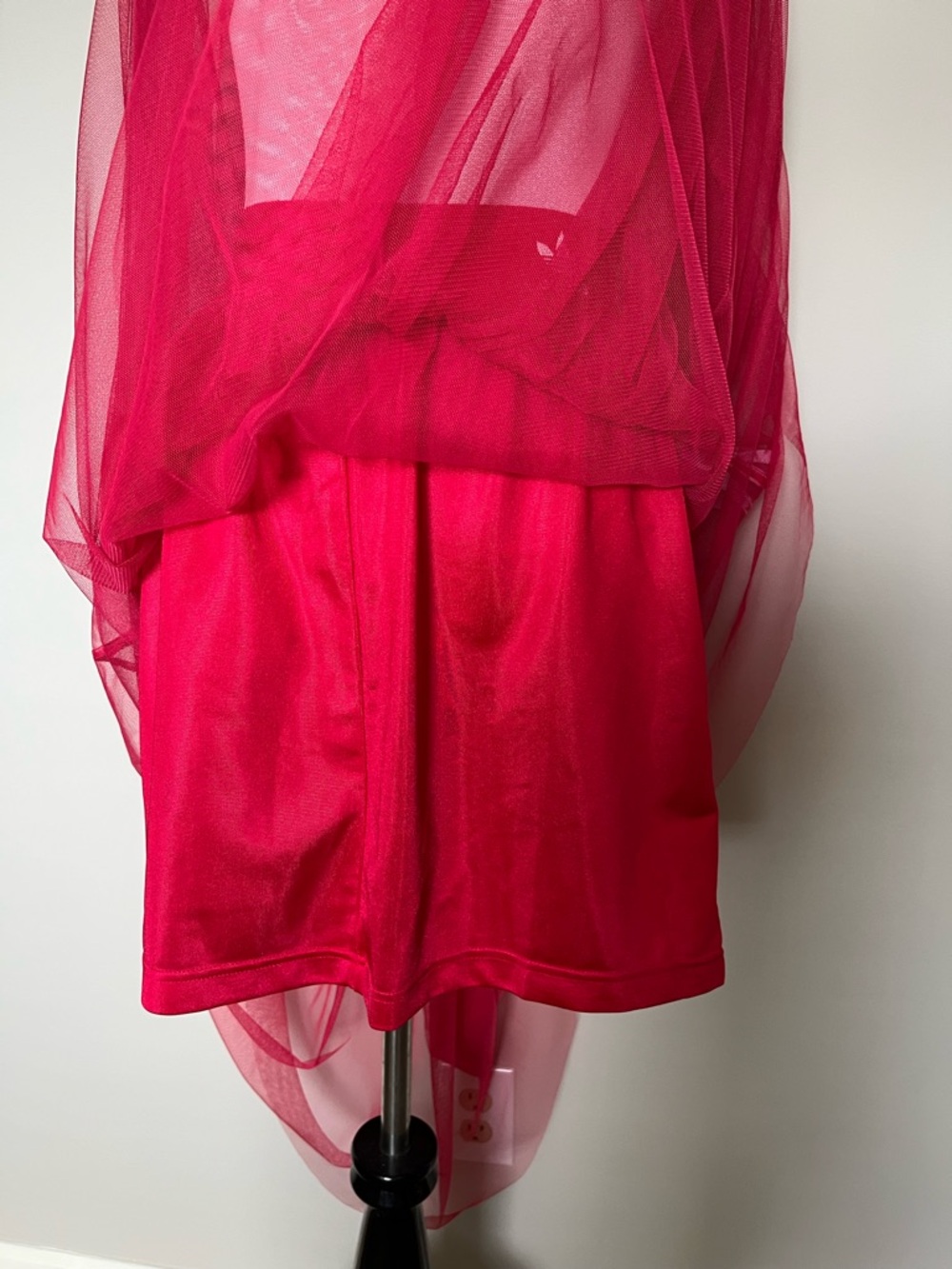 Adidas Women's Red Pleated Tullle Skirt Size Small - Picture 9 of 9